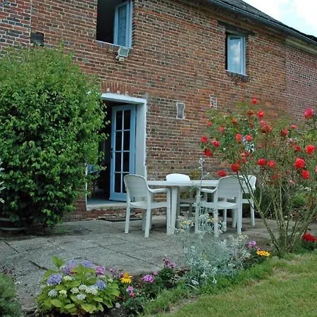 The Coach House Apartment Saint-Aubin-de-Bonneval