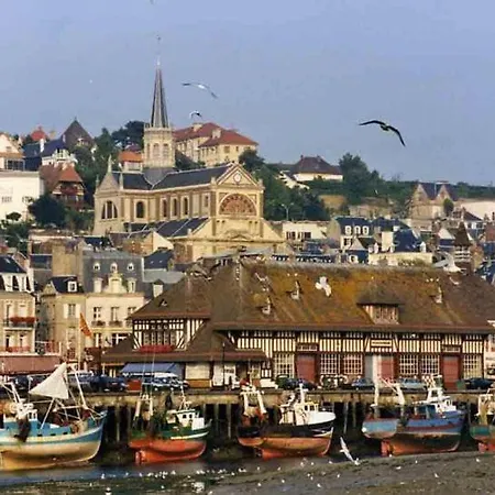 The Coach House Apartamento *