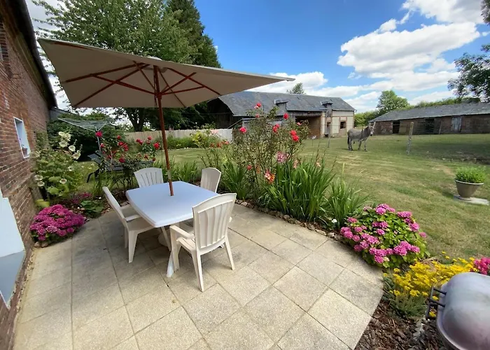 The Coach House Apartment *