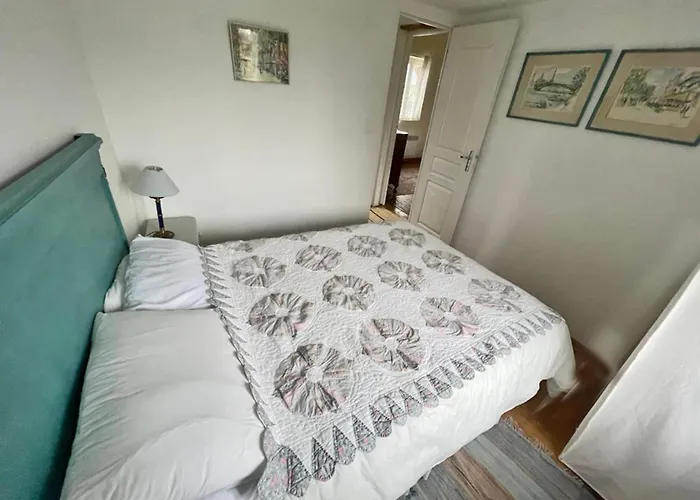 The Coach House Apartment Saint-Aubin-de-Bonneval